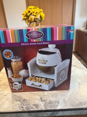 Nostalgia electric kettle corn maker model PKC 200